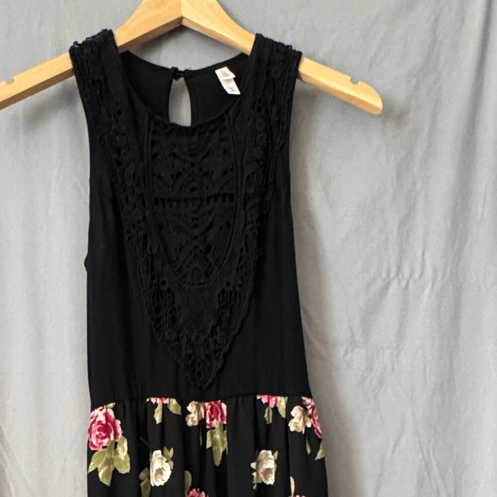 Xhilaration Black Floral Maxi Dress Lace Crochet Bodice Sleeveless